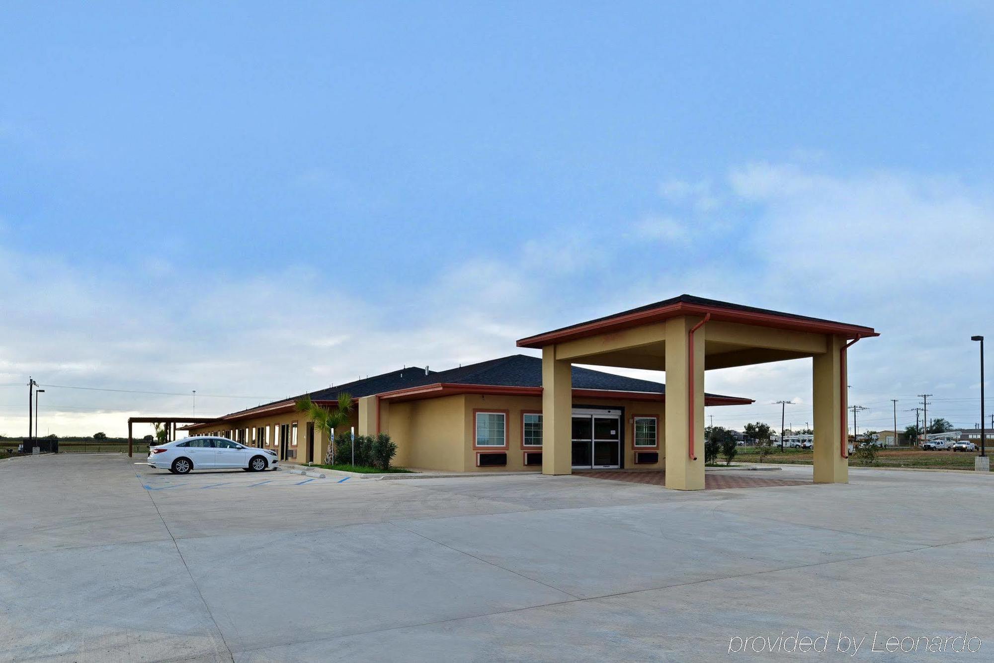 Rodeway Inn Dilley المظهر الخارجي الصورة
