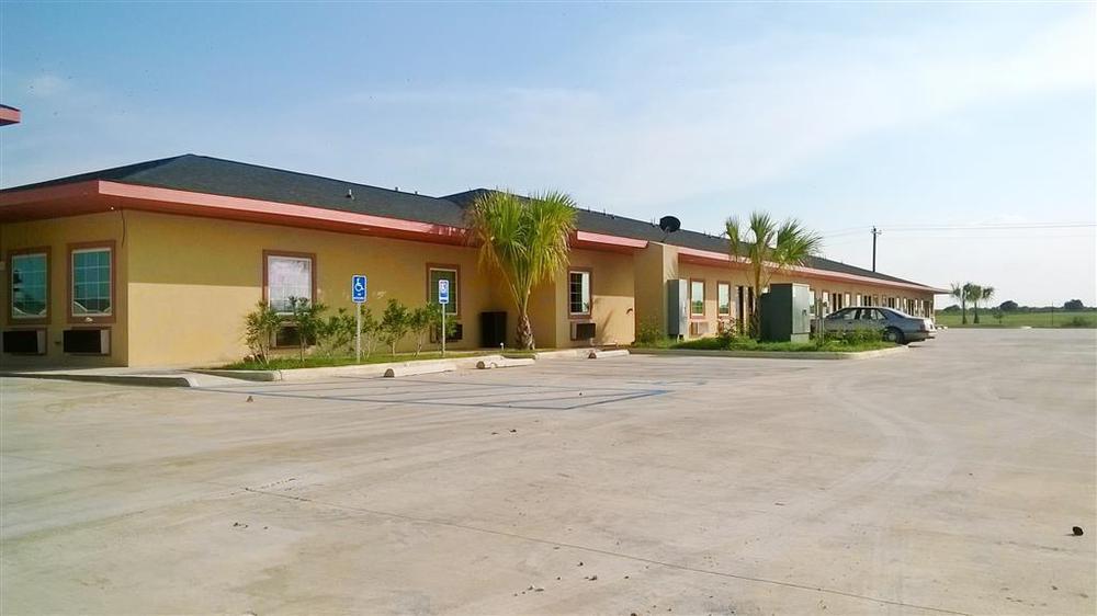 Rodeway Inn Dilley المظهر الخارجي الصورة